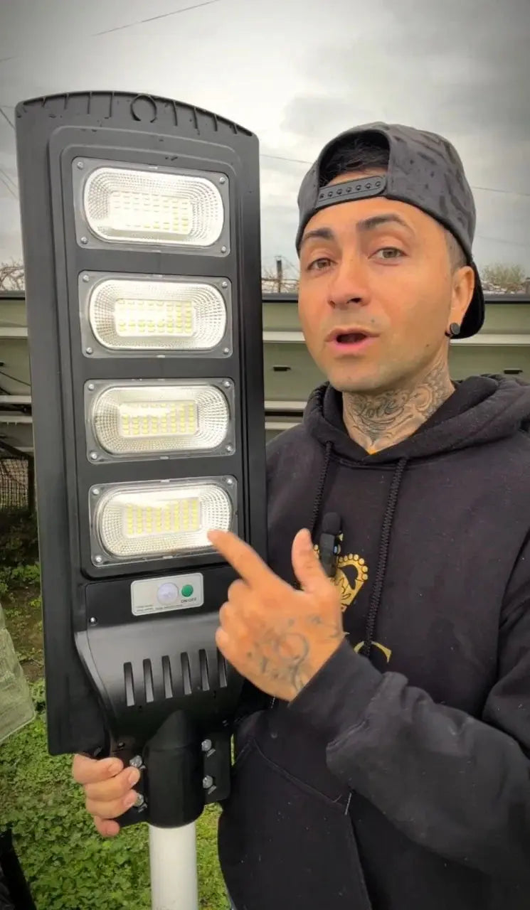 Lampă Stradală Solară JORTAN 4 Module, 480W – Cu Senzor de Mișcare și Telecomandă Zanacasei