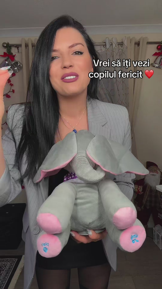 Elefantul interactiv Cucu Bau în acțiune